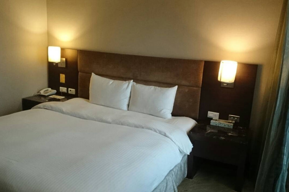 Rhine Inn Keelung Luaran gambar