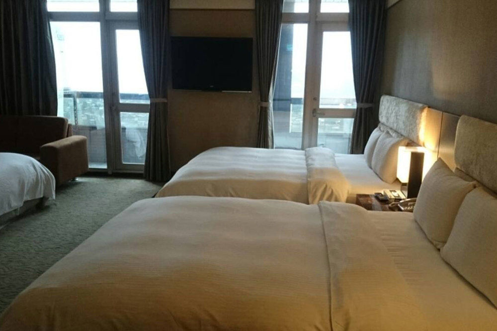 Rhine Inn Keelung Luaran gambar