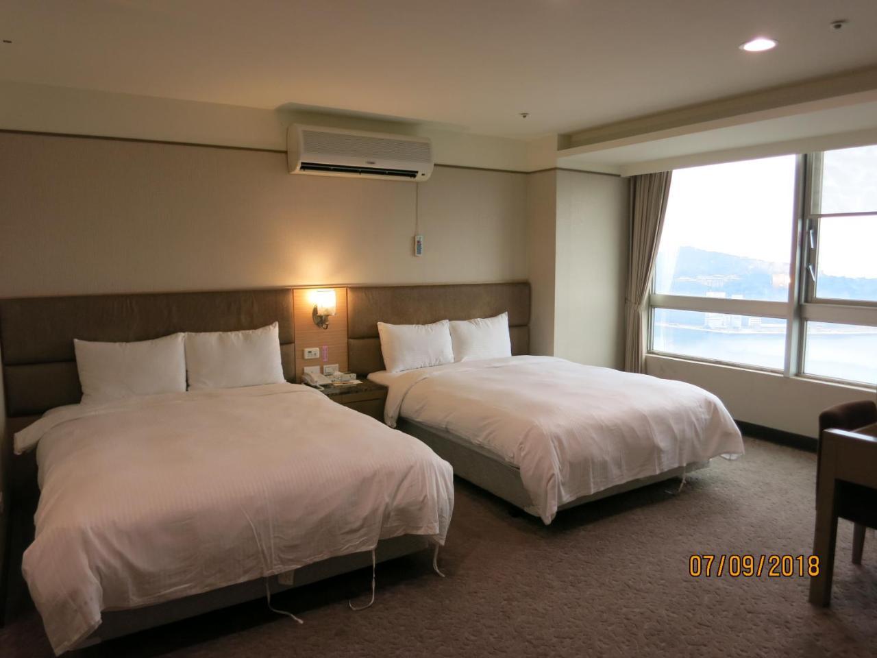 Rhine Inn Keelung Luaran gambar